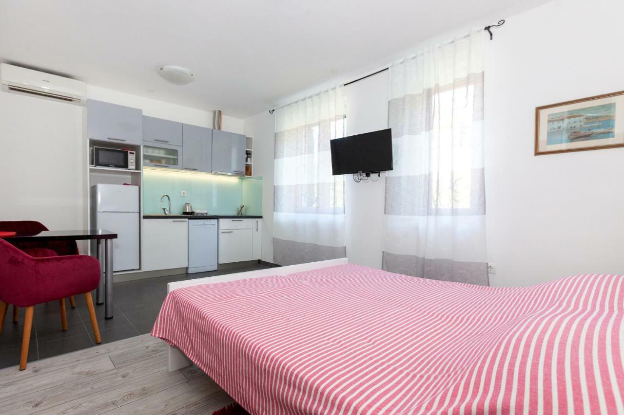 Studio Apartment Toma Split Buitenkant foto