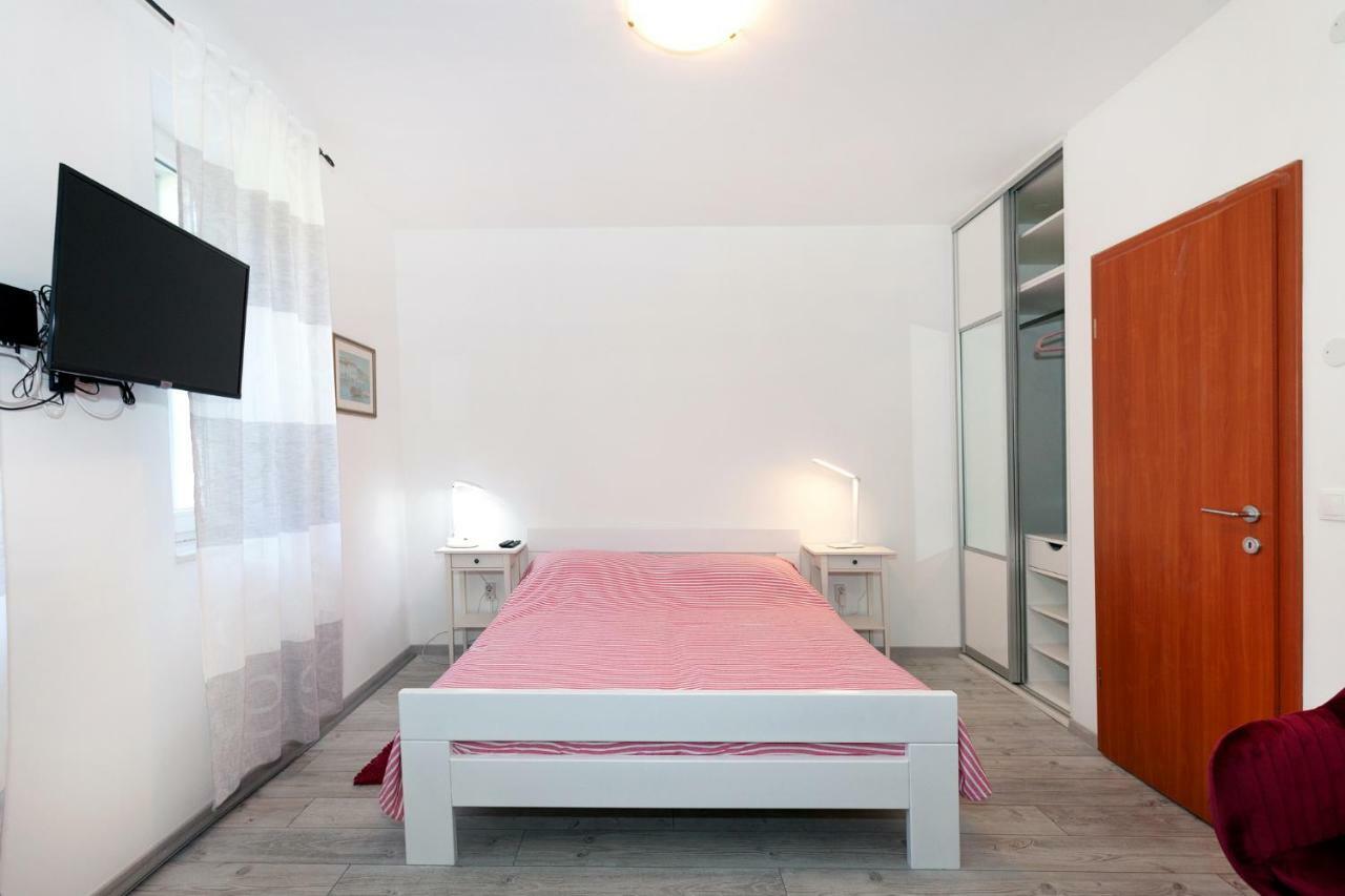 Studio Apartment Toma Split Buitenkant foto